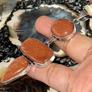 Golden Sandstone Pendant 3 1/4”